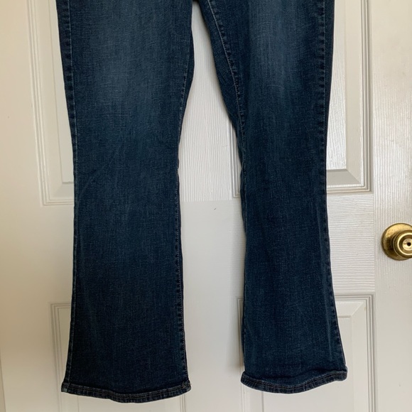 LEE, SINFULLY SOFT LO- RISE JEANS. - Picture 3 of 11